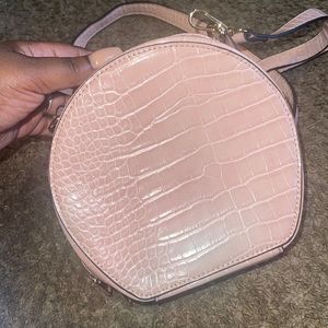 Small pink crossbody